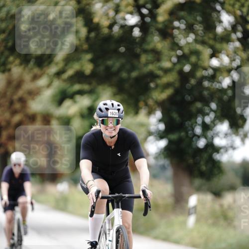 30.08.2026 - Elbe Triathlon Hamburg Michael Burmester http://msf.ph/oto/10059170 30.08.2026 11:28:59 Radfahren 1479, 1636, 1646 meine-sportfotos.de