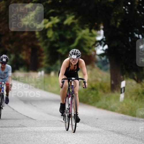 30.08.2026 - Elbe Triathlon Hamburg Michael Burmester http://msf.ph/oto/10059197 30.08.2026 11:29:07 Radfahren 1551, 1563, 1588, 1674 meine-sportfotos.de