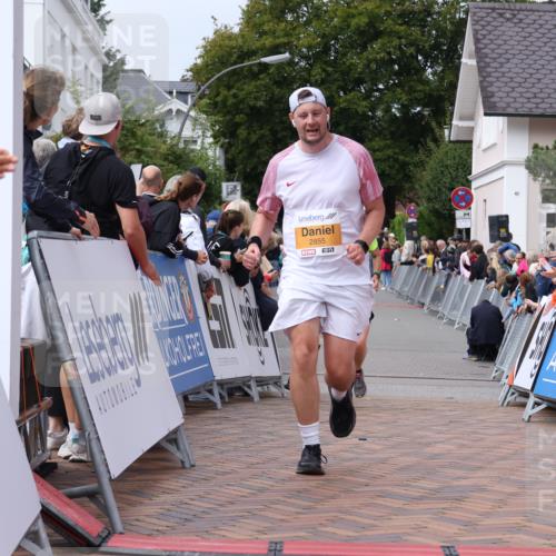 30.08.2026 - Blankeneser Heldenlauf Lena Gebhardt http://msf.ph/oto/10059201 30.08.2026 12:25:18 Ziel 2596, 2800, 2855, 4154 meine-sportfotos.de