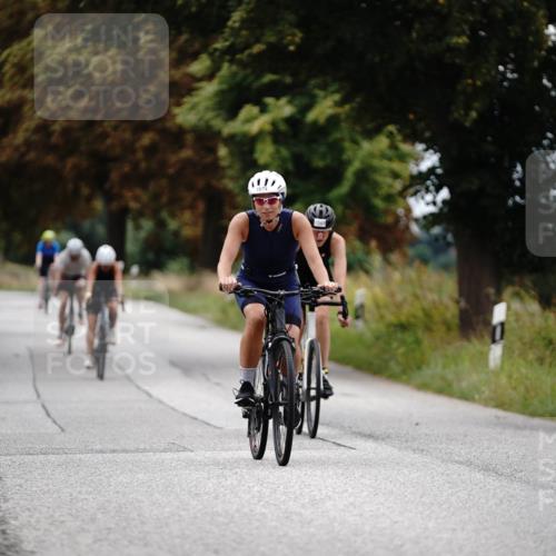30.08.2026 - Elbe Triathlon Hamburg Michael Burmester http://msf.ph/oto/10059212 30.08.2026 11:29:12 Radfahren 1382, 1563, 1669, 1674 meine-sportfotos.de