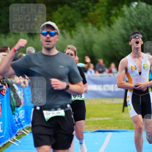 30.08.2026 - Elbe Triathlon Hamburg LAZAROV Photography http://msf.ph/oto/10059216 30.08.2026 11:35:01 Ziel 578, 903, 1213, 1230, 1441 meine-sportfotos.de