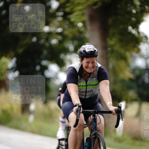 30.08.2026 - Elbe Triathlon Hamburg Michael Burmester http://msf.ph/oto/10059262 30.08.2026 11:29:37 Radfahren 1476, 1575, 1641, 1682 meine-sportfotos.de