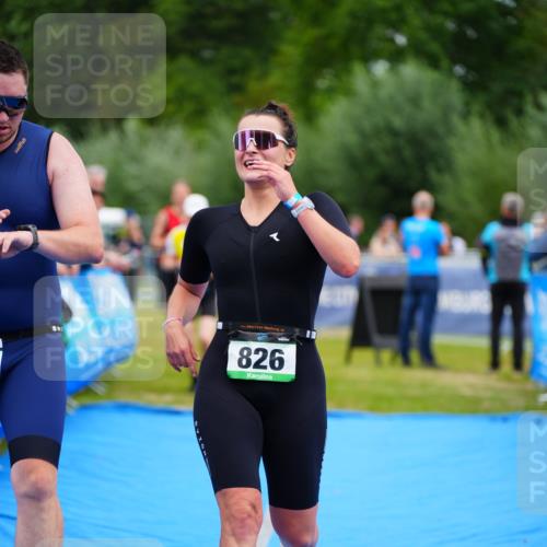 30.08.2026 - Elbe Triathlon Hamburg LAZAROV Photography http://msf.ph/oto/10059296 30.08.2026 11:35:19 Ziel 780, 826, 1137, 1318 meine-sportfotos.de