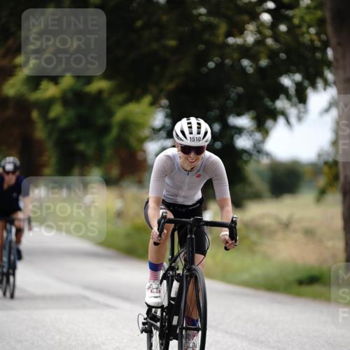 30.08.2026 - Elbe Triathlon Hamburg Michael Burmester http://msf.ph/oto/10059361 30.08.2026 11:30:33 Radfahren 1480, 1510, 1549 meine-sportfotos.de