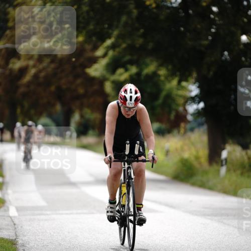 30.08.2026 - Elbe Triathlon Hamburg Michael Burmester http://msf.ph/oto/10059426 30.08.2026 11:31:10 Radfahren 1372, 1525, 1717 meine-sportfotos.de