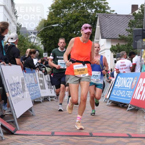 30.08.2026 - Blankeneser Heldenlauf Lena Gebhardt http://msf.ph/oto/10059438 30.08.2026 12:26:08 Ziel 2248, 2764, 4204, 4263, 4346, 4452 meine-sportfotos.de