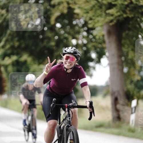 30.08.2026 - Elbe Triathlon Hamburg Michael Burmester http://msf.ph/oto/10059467 30.08.2026 11:31:23 Radfahren 1409, 1515, 1579, 1605 meine-sportfotos.de