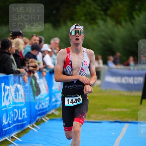 30.08.2026 - Elbe Triathlon Hamburg LAZAROV Photography http://msf.ph/oto/10059509 30.08.2026 11:36:25 Ziel 977, 1446 meine-sportfotos.de