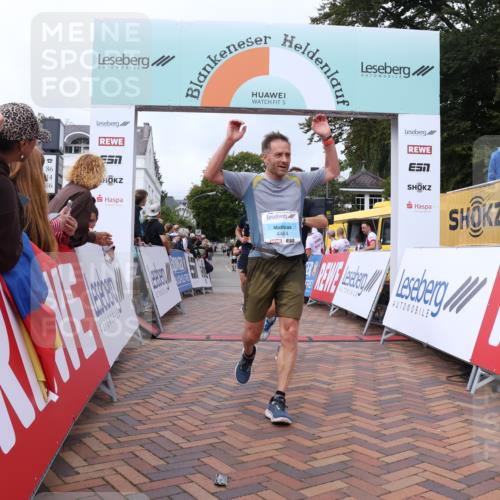 30.08.2026 - Blankeneser Heldenlauf Lena Gebhardt http://msf.ph/oto/10059546 30.08.2026 12:26:22 Ziel 2600, 2602, 2642, 2690, 4464, 4478, 4479 meine-sportfotos.de