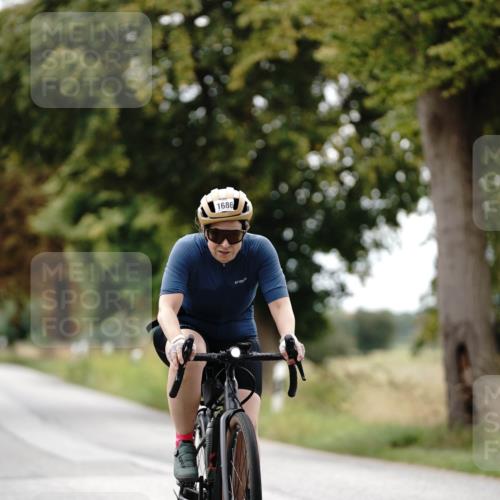30.08.2026 - Elbe Triathlon Hamburg Michael Burmester http://msf.ph/oto/10059605 30.08.2026 11:32:36 Radfahren 1538, 1677, 1686 meine-sportfotos.de
