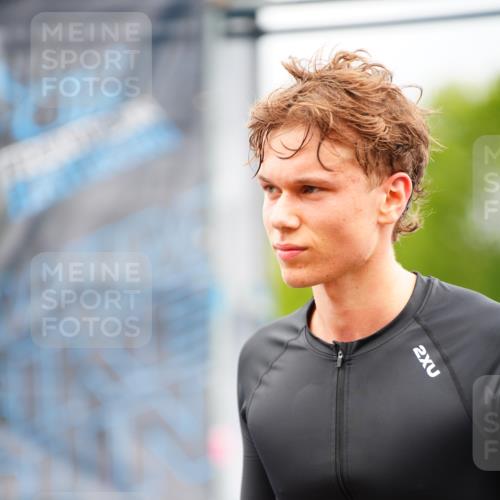 30.08.2026 - Elbe Triathlon Hamburg LAZAROV Photography http://msf.ph/oto/10059612 30.08.2026 11:36:51 Ziel 1011, 1246 meine-sportfotos.de