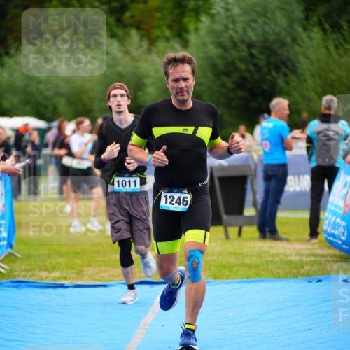 30.08.2026 - Elbe Triathlon Hamburg LAZAROV Photography http://msf.ph/oto/10059621 30.08.2026 11:36:55 Ziel 879, 1011, 1132, 1246 meine-sportfotos.de