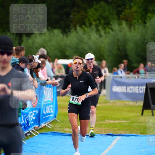 30.08.2026 - Elbe Triathlon Hamburg LAZAROV Photography http://msf.ph/oto/10059659 30.08.2026 11:37:01 Ziel 879, 1011, 1050, 1132, 1307 meine-sportfotos.de