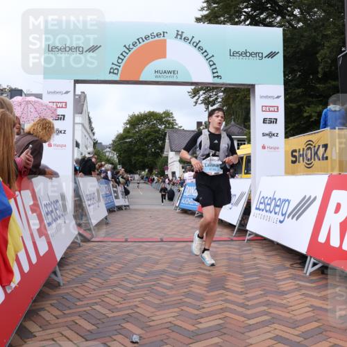 30.08.2026 - Blankeneser Heldenlauf Lena Gebhardt http://msf.ph/oto/10059692 30.08.2026 12:26:39 Ziel 4140, 4380 meine-sportfotos.de