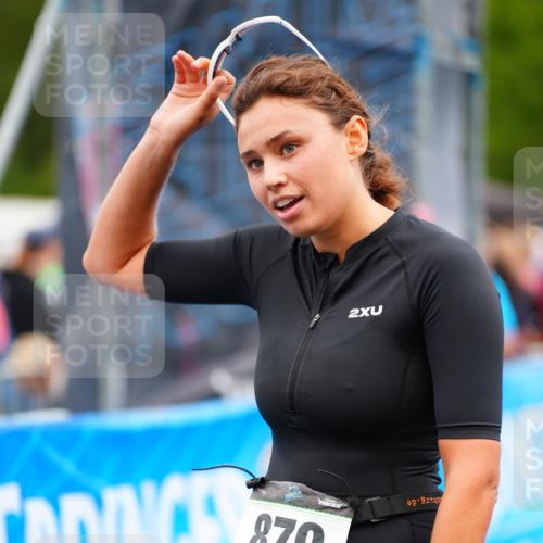 30.08.2026 - Elbe Triathlon Hamburg LAZAROV Photography http://msf.ph/oto/10059718 30.08.2026 11:37:09 Ziel 1050, 1122 meine-sportfotos.de