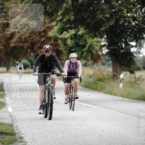 30.08.2026 - Elbe Triathlon Hamburg Michael Burmester http://msf.ph/oto/10059763 30.08.2026 11:34:44 Radfahren 1408, 1487, 1627, 1664 meine-sportfotos.de