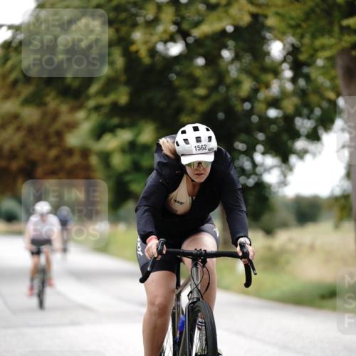 30.08.2026 - Elbe Triathlon Hamburg Michael Burmester http://msf.ph/oto/10059875 30.08.2026 11:36:53 Radfahren 1377, 1574, 1632 meine-sportfotos.de