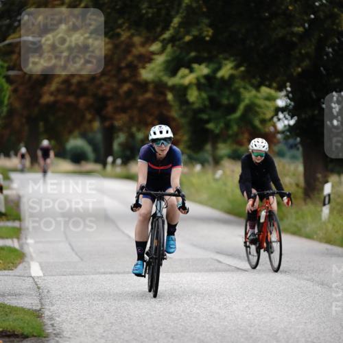30.08.2026 - Elbe Triathlon Hamburg Michael Burmester http://msf.ph/oto/10059889 30.08.2026 11:36:59 Radfahren 804, 1377, 1534, 1574, 1632 meine-sportfotos.de