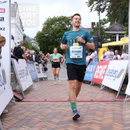 30.08.2026 - Blankeneser Heldenlauf Lena Gebhardt http://msf.ph/oto/10059935 30.08.2026 12:27:21 Ziel 2677, 2777, 2828, 4062, 4276 meine-sportfotos.de