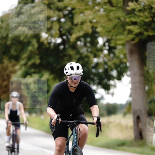 30.08.2026 - Elbe Triathlon Hamburg Michael Burmester http://msf.ph/oto/10059962 30.08.2026 11:38:06 Radfahren 1512, 1532, 1541, 1569, 1654 meine-sportfotos.de