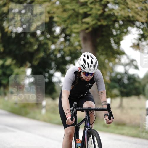 30.08.2026 - Elbe Triathlon Hamburg Michael Burmester http://msf.ph/oto/10060011 30.08.2026 11:38:22 Radfahren 1469, 1498, 1502, 1587, 1658 meine-sportfotos.de