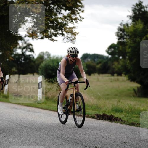 30.08.2026 - Elbe Triathlon Hamburg Michael Burmester http://msf.ph/oto/10060051 30.08.2026 11:38:38 Radfahren 1626, 1633 meine-sportfotos.de
