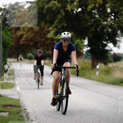 30.08.2026 - Elbe Triathlon Hamburg Michael Burmester http://msf.ph/oto/10060088 30.08.2026 11:39:05 Radfahren 1514, 1540, 1543, 1683, 1715 meine-sportfotos.de