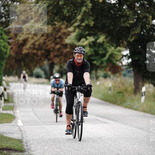 30.08.2026 - Elbe Triathlon Hamburg Michael Burmester http://msf.ph/oto/10060090 30.08.2026 11:39:07 Radfahren 1524, 1540, 1543, 1683, 1715 meine-sportfotos.de