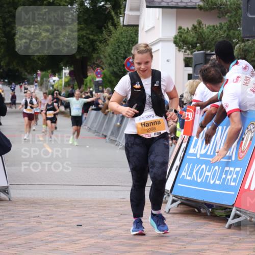30.08.2026 - Blankeneser Heldenlauf Lena Gebhardt http://msf.ph/oto/10060134 30.08.2026 12:27:53 Ziel 2398, 4229 meine-sportfotos.de