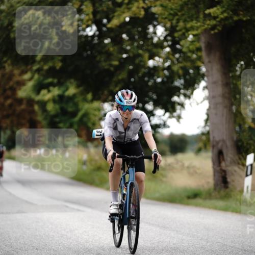 30.08.2026 - Elbe Triathlon Hamburg Michael Burmester http://msf.ph/oto/10060139 30.08.2026 11:39:38 Radfahren 1615, 1631 meine-sportfotos.de