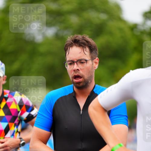 30.08.2026 - Elbe Triathlon Hamburg LAZAROV Photography http://msf.ph/oto/10060163 30.08.2026 11:39:14 Ziel 709, 877, 1064, 1123, 1125, 1169, 1214, 1256, 1319 meine-sportfotos.de