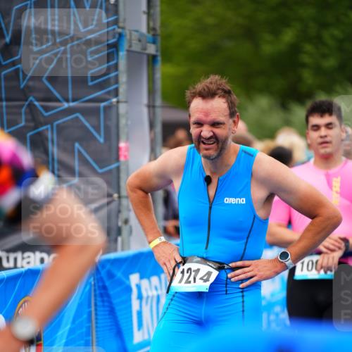 30.08.2026 - Elbe Triathlon Hamburg LAZAROV Photography http://msf.ph/oto/10060197 30.08.2026 11:39:20 Ziel 709, 992, 1064, 1123, 1125, 1205, 1214, 1256 meine-sportfotos.de