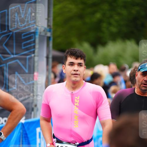 30.08.2026 - Elbe Triathlon Hamburg LAZAROV Photography http://msf.ph/oto/10060209 30.08.2026 11:39:22 Ziel 709, 992, 1064, 1123, 1125, 1205, 1214, 1256 meine-sportfotos.de