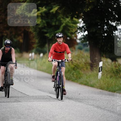 30.08.2026 - Elbe Triathlon Hamburg Michael Burmester http://msf.ph/oto/10060220 30.08.2026 11:40:48 Radfahren 1506, 1530, 1719 meine-sportfotos.de