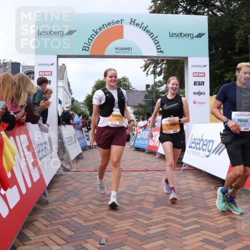 30.08.2026 - Blankeneser Heldenlauf Lena Gebhardt http://msf.ph/oto/10060226 30.08.2026 12:28:06 Ziel 2366, 2827, 4195, 4212, 4213, 4289, 4463 meine-sportfotos.de