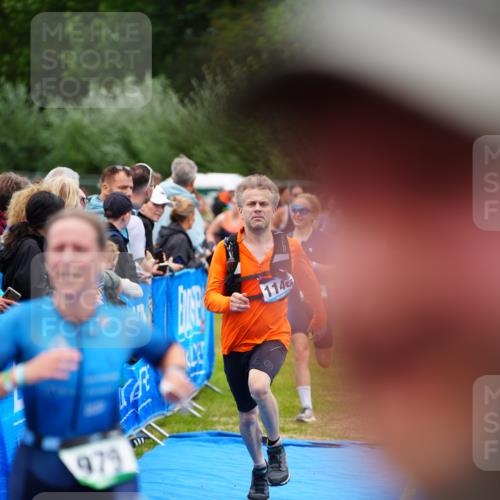 30.08.2026 - Elbe Triathlon Hamburg LAZAROV Photography http://msf.ph/oto/10060271 30.08.2026 11:39:41 Ziel 802, 812, 979, 1146, 1247, 1277 meine-sportfotos.de