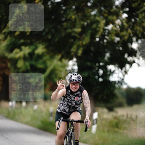 30.08.2026 - Elbe Triathlon Hamburg Michael Burmester http://msf.ph/oto/10060300 30.08.2026 11:42:46 Radfahren 1474, 1638 meine-sportfotos.de