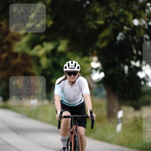 30.08.2026 - Elbe Triathlon Hamburg Michael Burmester http://msf.ph/oto/10060395 30.08.2026 11:44:38 Radfahren 1602, 1698 meine-sportfotos.de