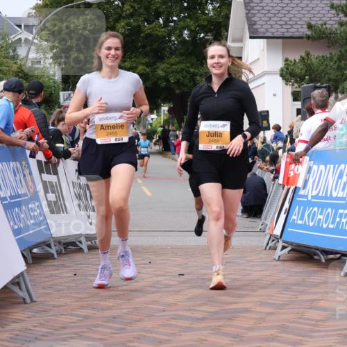 30.08.2026 - Blankeneser Heldenlauf Lena Gebhardt http://msf.ph/oto/10060451 30.08.2026 12:28:51 Ziel 2455, 2459, 4021, 4149, 4246 meine-sportfotos.de