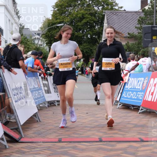 30.08.2026 - Blankeneser Heldenlauf Lena Gebhardt http://msf.ph/oto/10060461 30.08.2026 12:28:52 Ziel 2455, 2459, 4021, 4149, 4246 meine-sportfotos.de