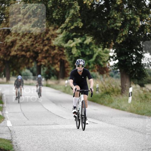 30.08.2026 - Elbe Triathlon Hamburg Michael Burmester http://msf.ph/oto/10060579 30.08.2026 11:48:05 Radfahren 1617, 1636 meine-sportfotos.de