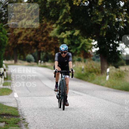 30.08.2026 - Elbe Triathlon Hamburg Michael Burmester http://msf.ph/oto/10060590 30.08.2026 11:48:12 Radfahren 1617, 1672 meine-sportfotos.de