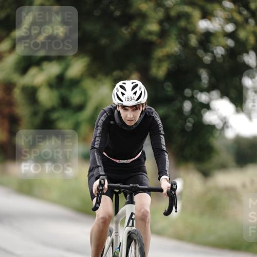 30.08.2026 - Elbe Triathlon Hamburg Michael Burmester http://msf.ph/oto/10060706 30.08.2026 11:52:24 Radfahren 1594 meine-sportfotos.de