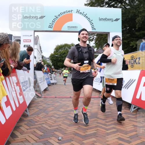 30.08.2026 - Blankeneser Heldenlauf Lena Gebhardt http://msf.ph/oto/10060726 30.08.2026 12:29:20 Ziel 2623, 2816, 2861, 4132, 4230 meine-sportfotos.de