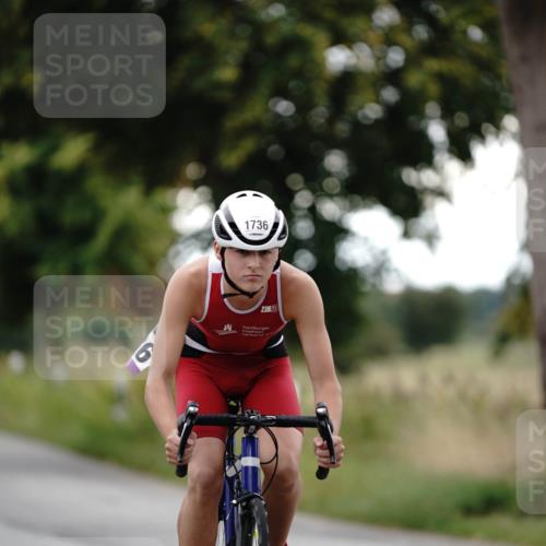 30.08.2026 - Elbe Triathlon Hamburg Michael Burmester http://msf.ph/oto/10060738 30.08.2026 12:22:56 Radfahren 1736 meine-sportfotos.de