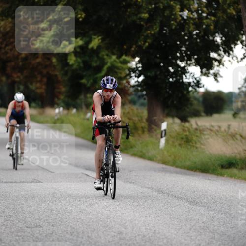 30.08.2026 - Elbe Triathlon Hamburg Michael Burmester http://msf.ph/oto/10060748 30.08.2026 12:24:53 Radfahren 1723, 1726 meine-sportfotos.de