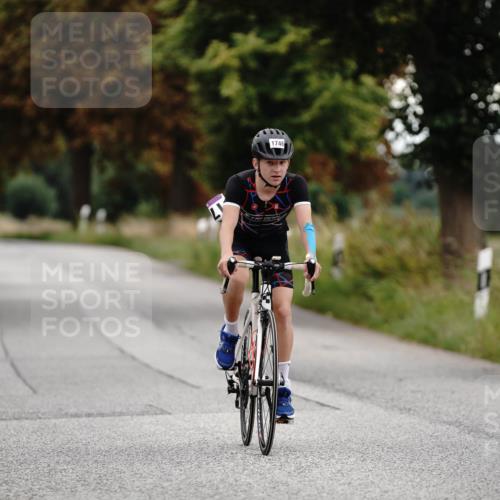 30.08.2026 - Elbe Triathlon Hamburg Michael Burmester http://msf.ph/oto/10060758 30.08.2026 12:25:20 Radfahren 1746 meine-sportfotos.de
