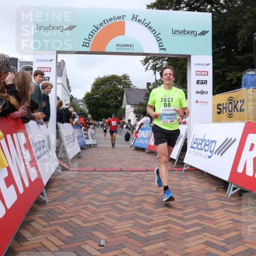 30.08.2026 - Blankeneser Heldenlauf Lena Gebhardt http://msf.ph/oto/10060770 30.08.2026 12:29:24 Ziel 2623, 2861, 4003, 4132, 4230 meine-sportfotos.de