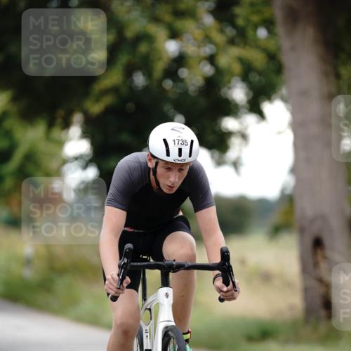 30.08.2026 - Elbe Triathlon Hamburg Michael Burmester http://msf.ph/oto/10060771 30.08.2026 12:26:05 Radfahren 1735 meine-sportfotos.de