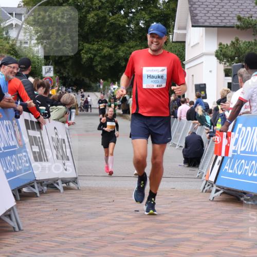 30.08.2026 - Blankeneser Heldenlauf Lena Gebhardt http://msf.ph/oto/10060786 30.08.2026 12:29:25 Ziel 2623, 2861, 4003, 4132, 4230 meine-sportfotos.de